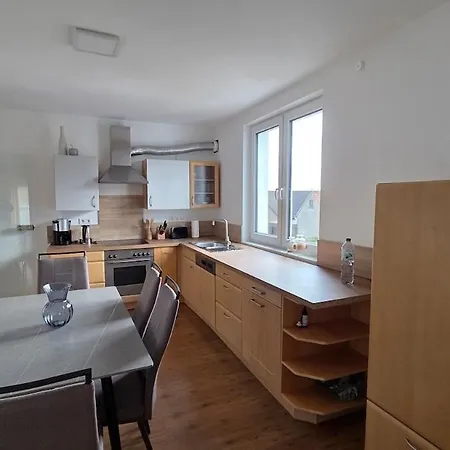 Helle & Grosszuegige * ديتمولد