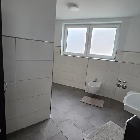 شقة Helle & Grosszuegige